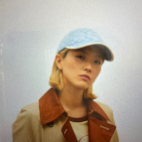 Coach Signature Chambray Baseball Cap - Picture 2 of 6